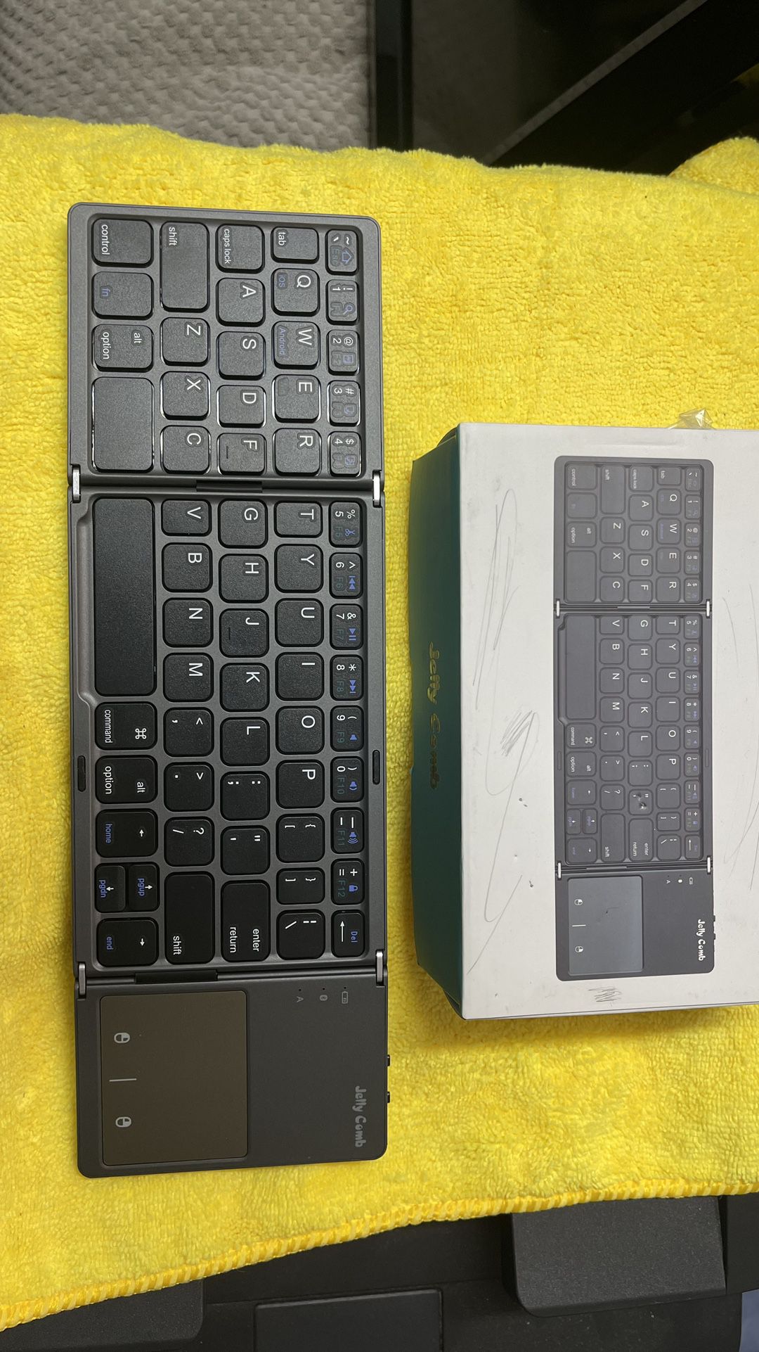 Mini wireless keyboard for your phone and more