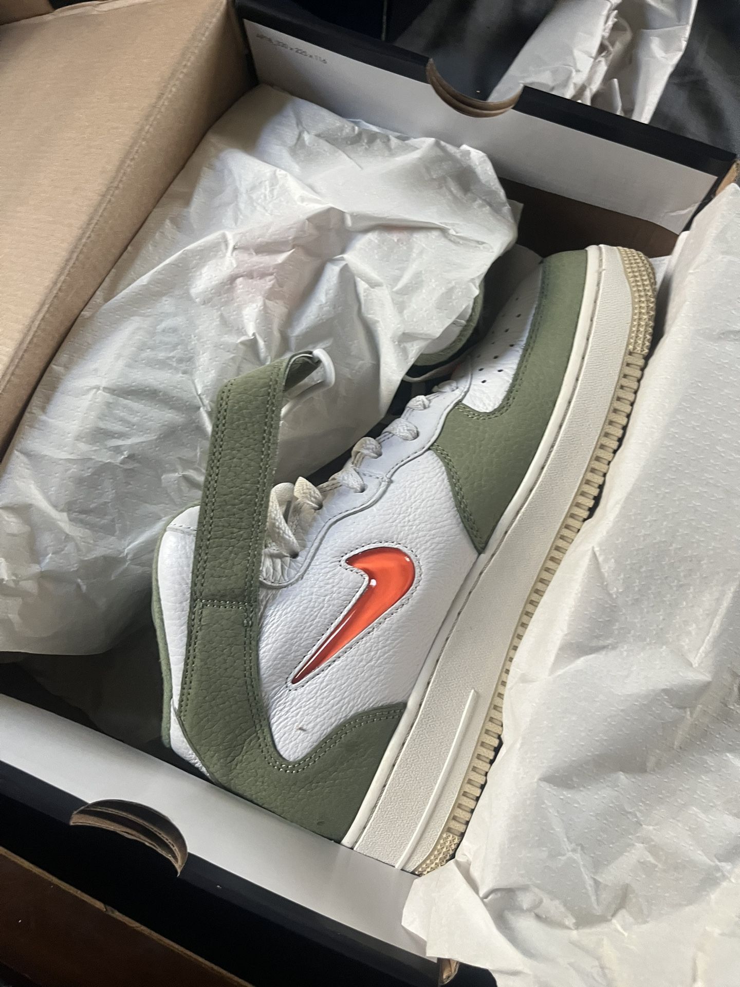 Air Force 1 Mid