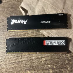2x8gb RAM KingstonFury Beast 