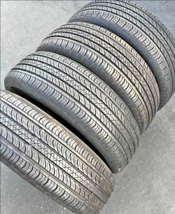 225 60 17 Continental tires Con 80% de Vida Las 4