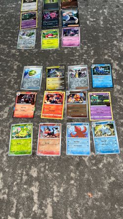 Pokémon cards ,some holographic cards   (Pickup in Escondido)