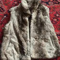 AQUA Faux Fur Vest Size XS