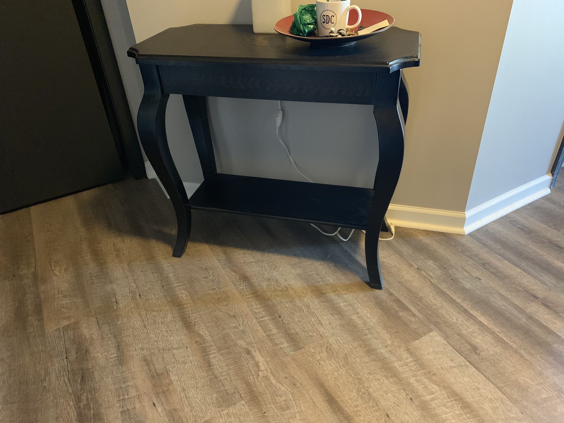 End table, front entry table