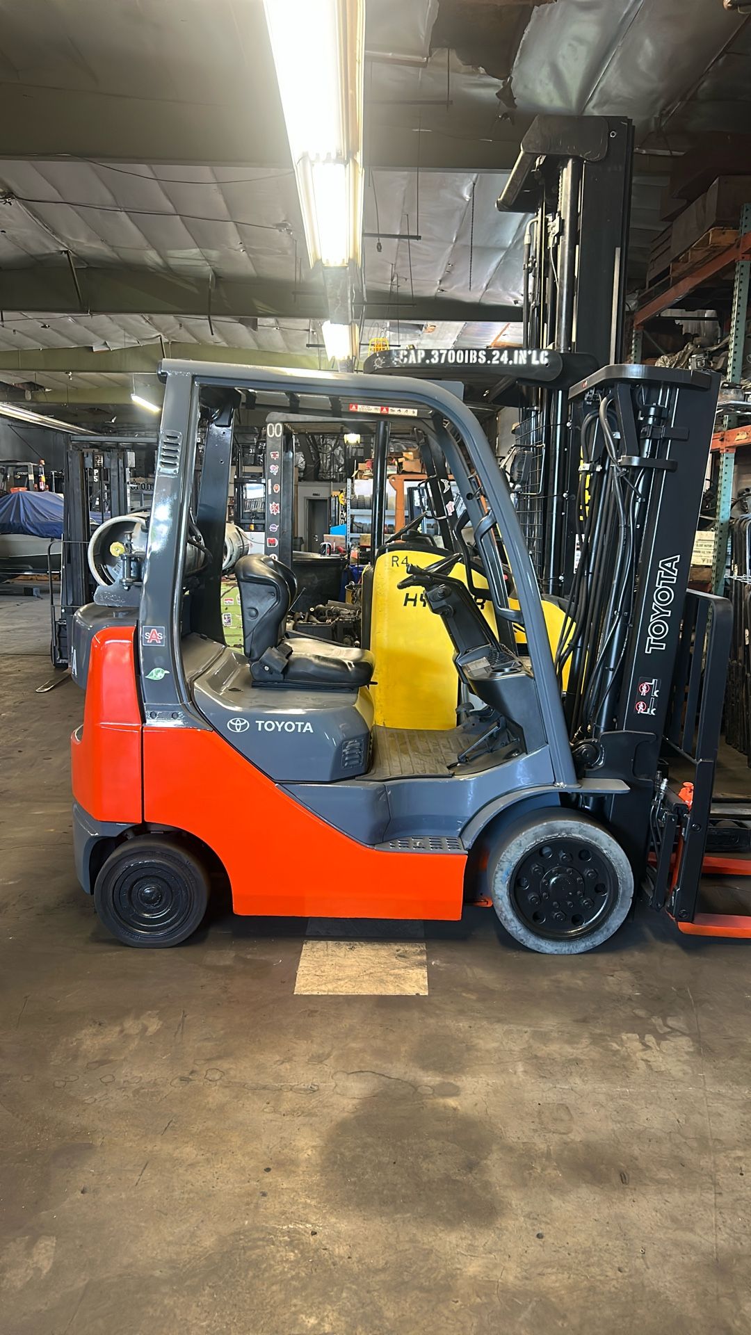 Toyota Forklift 4000 Pound Capacity