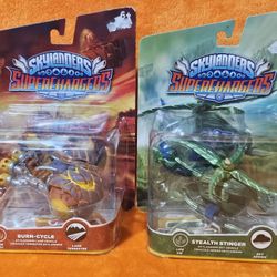 Skylander Superchargers: Stealth Stinger & Burn-Cycle 