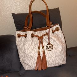 MICHAEL KORS PURSE 