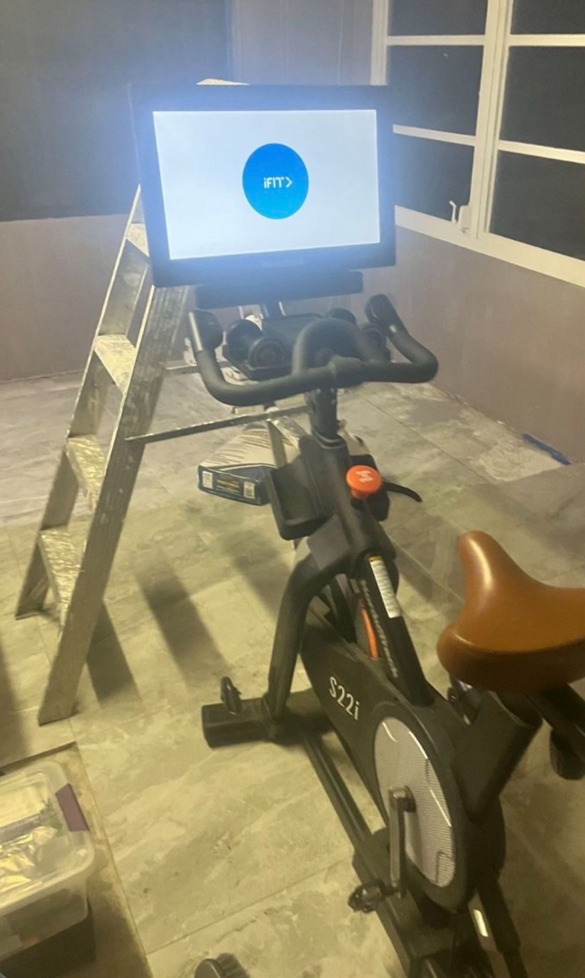 Nordic Track S22i Smart Exercise Bike Like Peloton