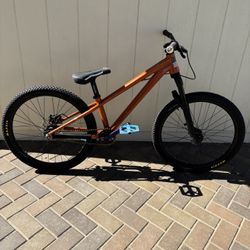 Commencal Absolute DJ