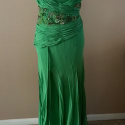 Women's dress