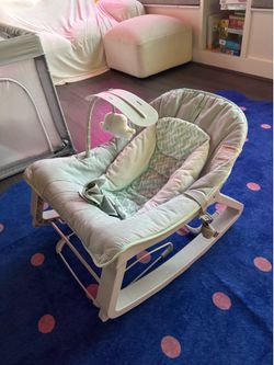 Baby bouncing chair
