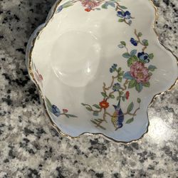 Ansley 1775 Pembroke Bone China