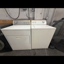 Whirlpool Washer And Dryer Set 