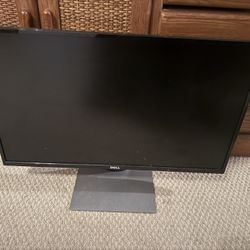 Dell SE2717HR 27” IPS LED Full HD Computer Monitor, BLACK