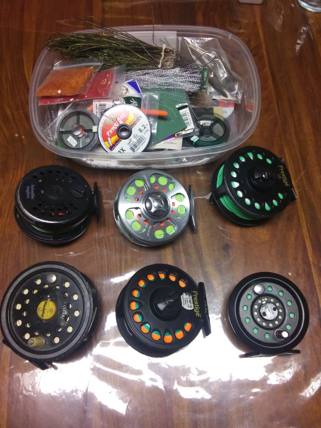 Fly fishing reels