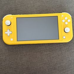 Nintendo Switch Lite Yellow