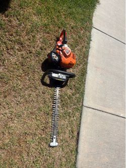 20 in. 21.2 cc Gas 2-Stroke Hedge Trimmer