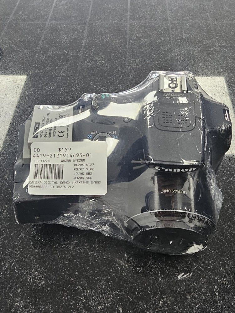Canon PowerShot SX60 HS With 3 Batteries and Charger. ASK FOR RYAN. #4(contact info removed)695-01