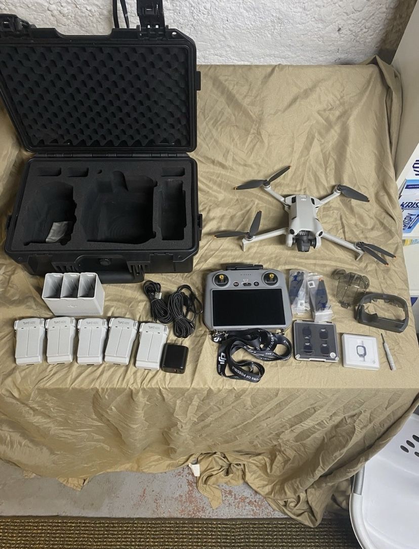 DJI Mini 4 Pro Fly More Combo Plus Camera Drone (with RC 2 Remote and extras