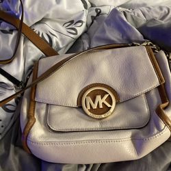 MICHAEL Michael Kors Margo Small Messenger