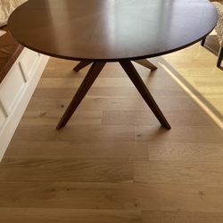 Round Dining Table
