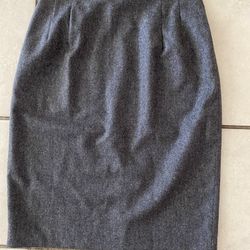 Vintage Burberry’s Wool/cashmere Pencil Skirt Size 10
