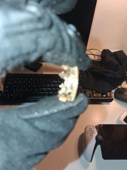 Crown ring