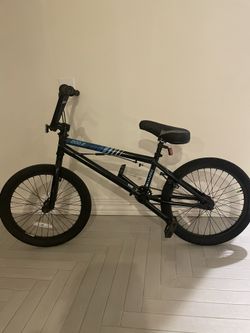 BMX Haro 200.2 Bike