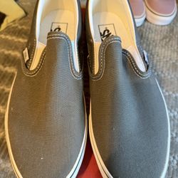 Women Vans Size 9