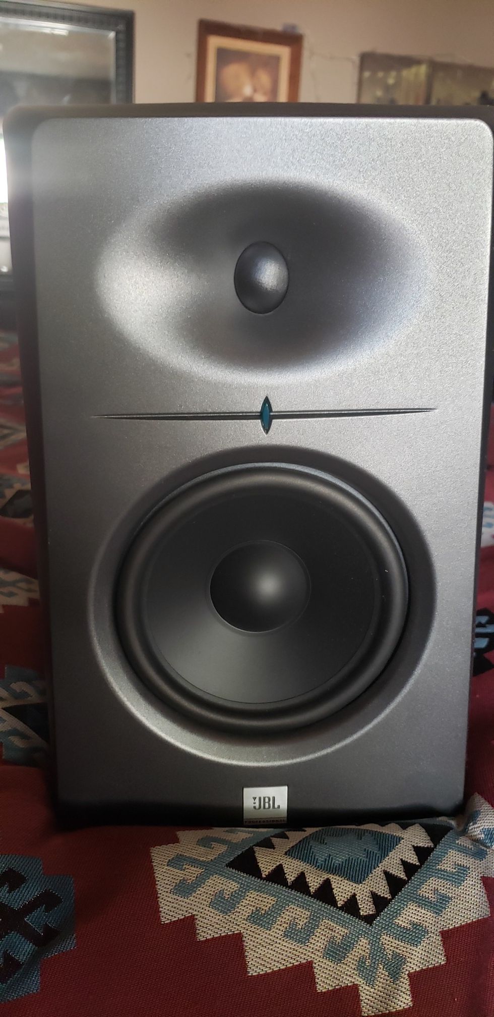 Powerd jbl studio 1 speaker 5anda half