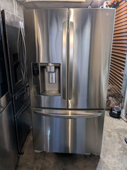 LG REFRIGERATOR NEVERA FRIDGE HELADERA FREEZER COOLER NICE CONDITION