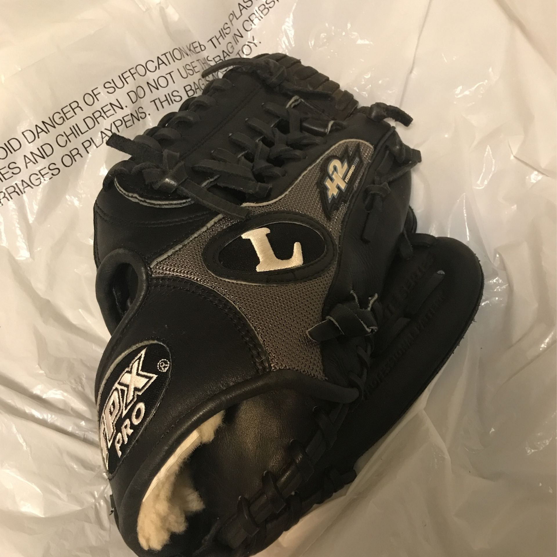 Louisville TPX Pro H2 Hybrid lite series