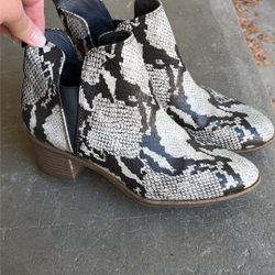 Snakeskin booties 