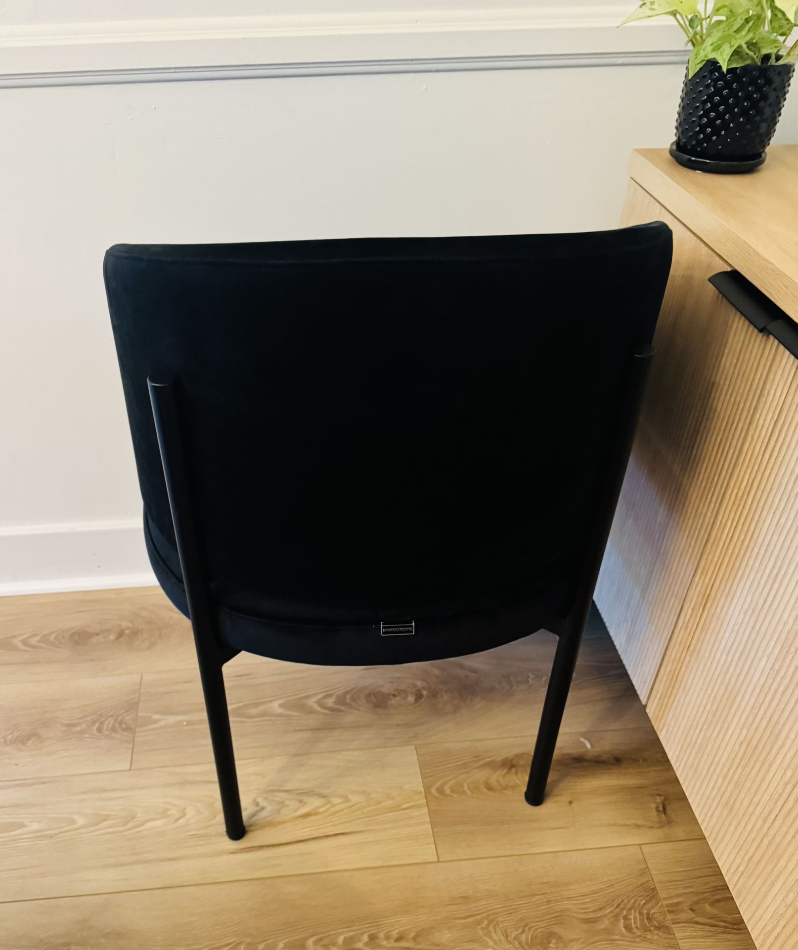 Rove Concepts Solana Chair - Black