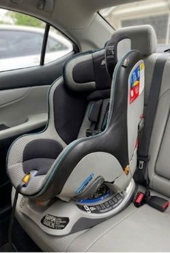 Chicco NextFit Convertible Car Seat