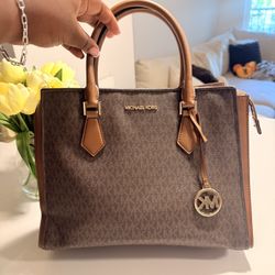 MK Purse