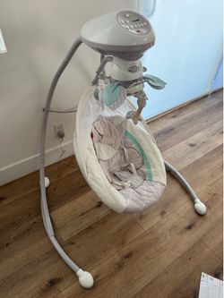 Fisher Price Baby swing