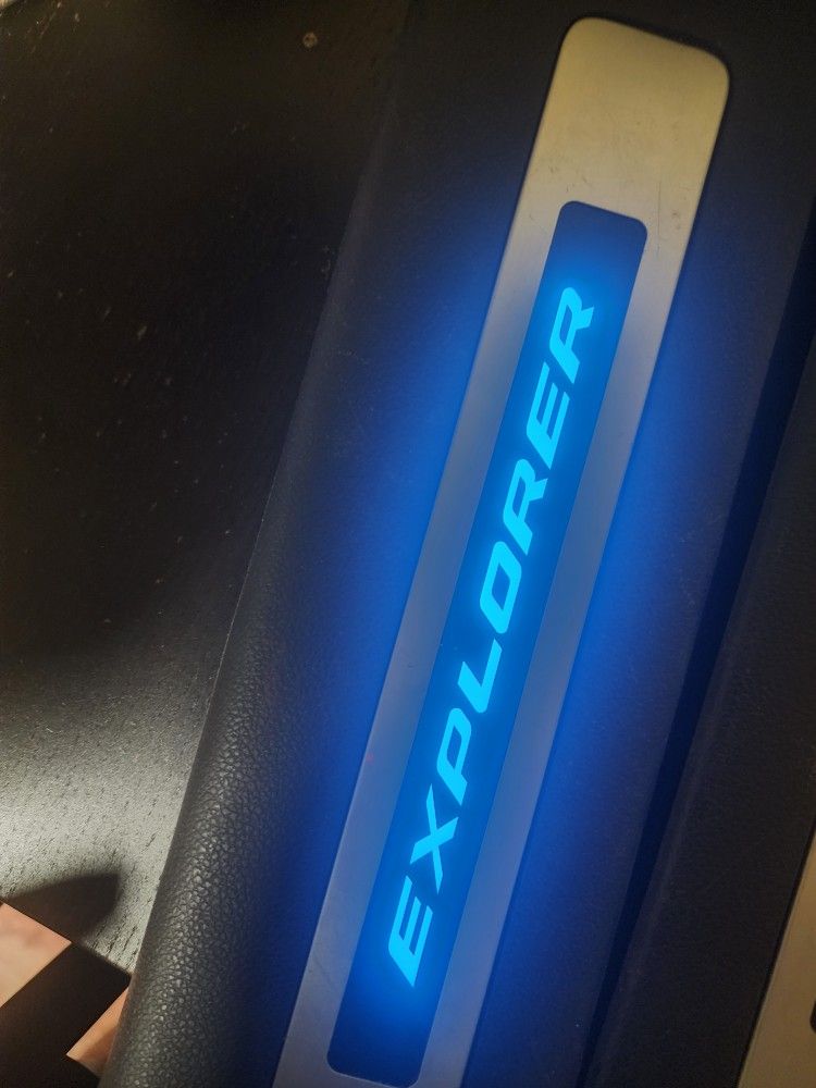 2018 Ford Explorer Lower Sill Trim