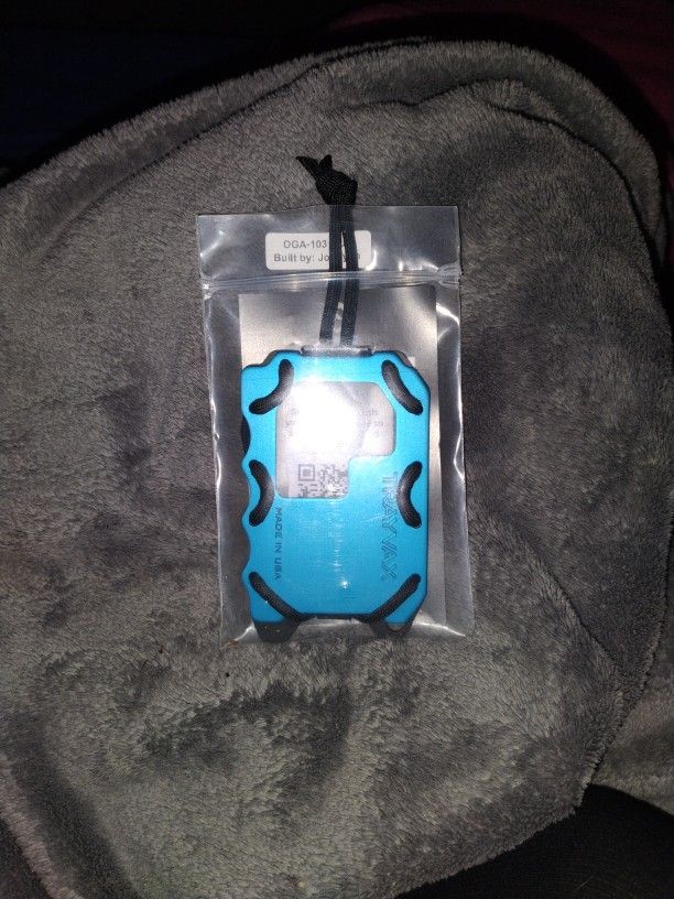 NEED GONE ASAP 30$ OBO! Trayvax wallet Original 2.0 Blue, NEW