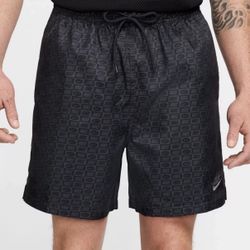 Nike Club Flow Shorts Standard Fit Above Knee Length black gray size medium 