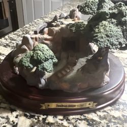 5 Unique Disney Pieces  Unlimited Editions
