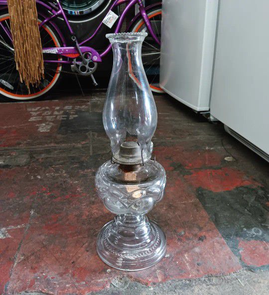 Vintage Large Clear Glass Kerosene Oil Lamp