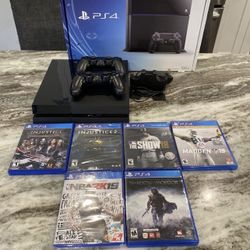 Stunt Ps4 500GB Full Memory Capacity w/ 2 Controllers, Games + All Wiring for Sale