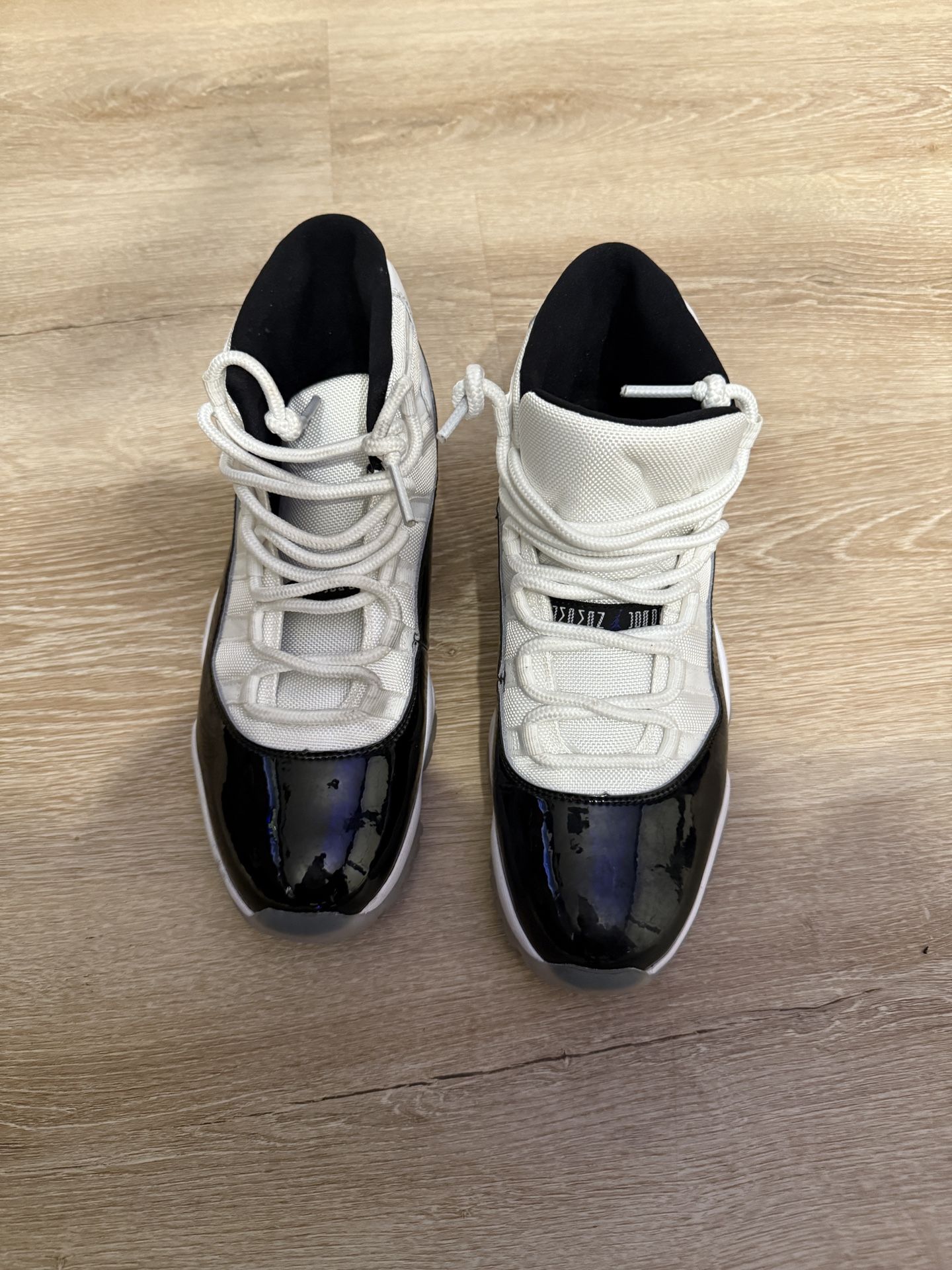Air Jordan 11 Retro 'Concord'