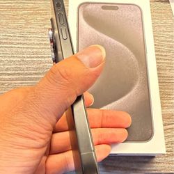 iPhone 15 Pro Max 5g 