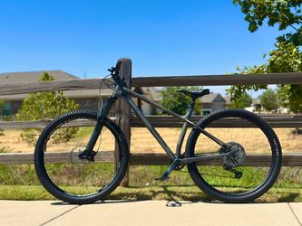 2021 Specialized Fuse Comp 29