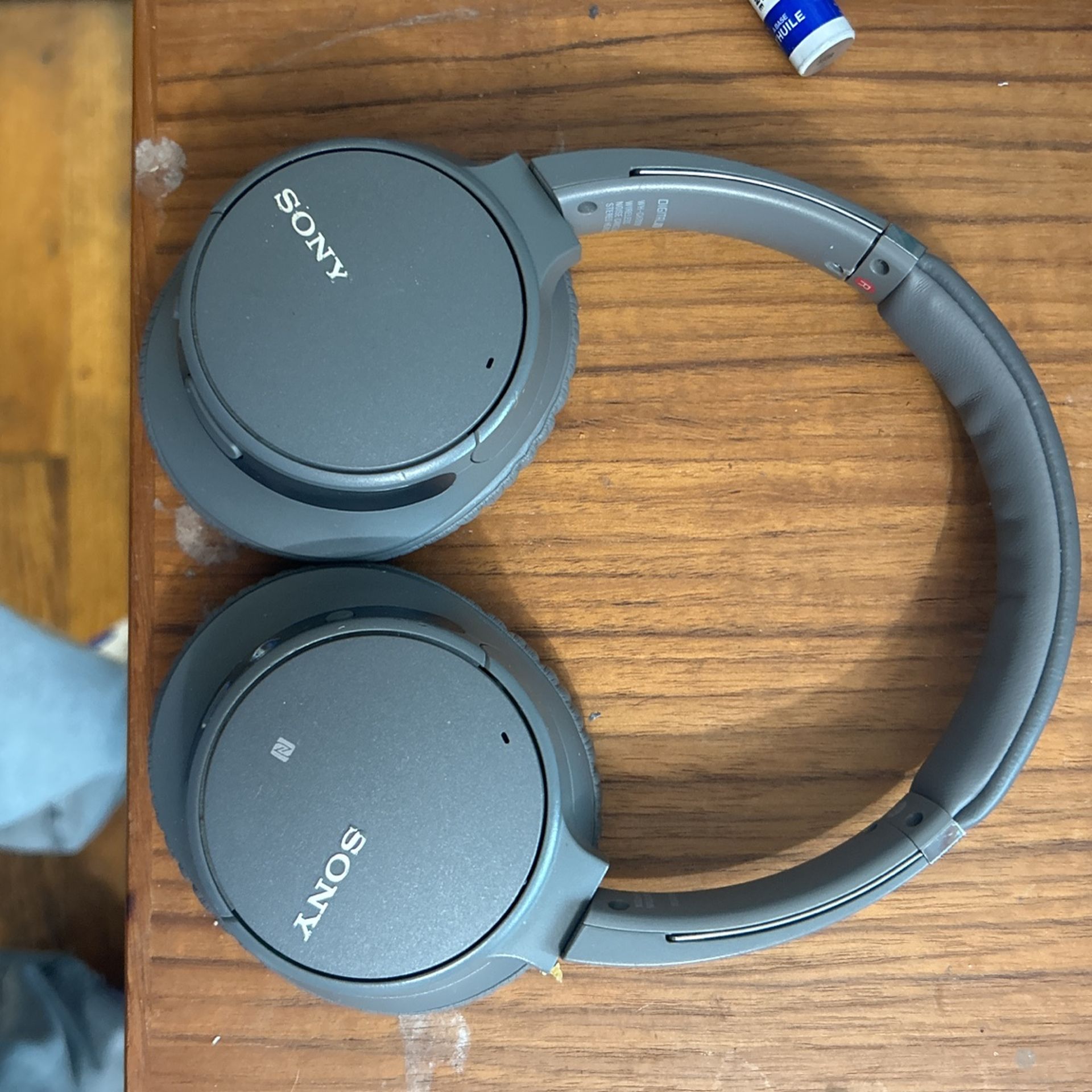 Sony Noise Cancelling Headphones