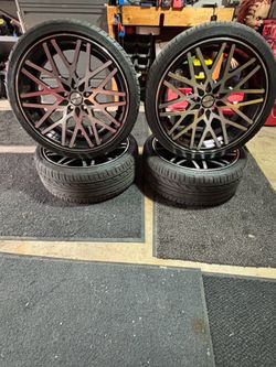 20"x8.5x5x120 Shift Formula Wheels with Delinte Thunder d7 low profile tires