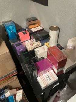 Perfumes & Colognes