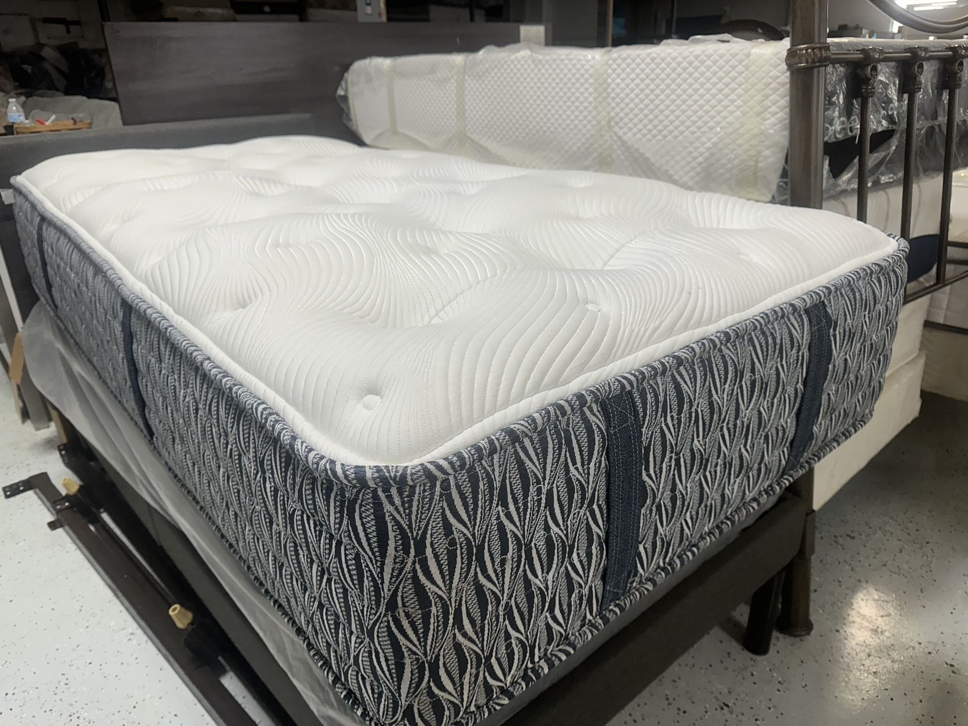 TWIN SIZE MATTRESS XL
