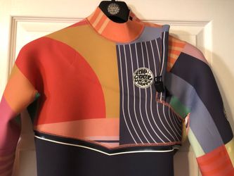 Rip Curl Wetsuit Colorful Print , Only worn  twice, woman size 14, 3/2mm